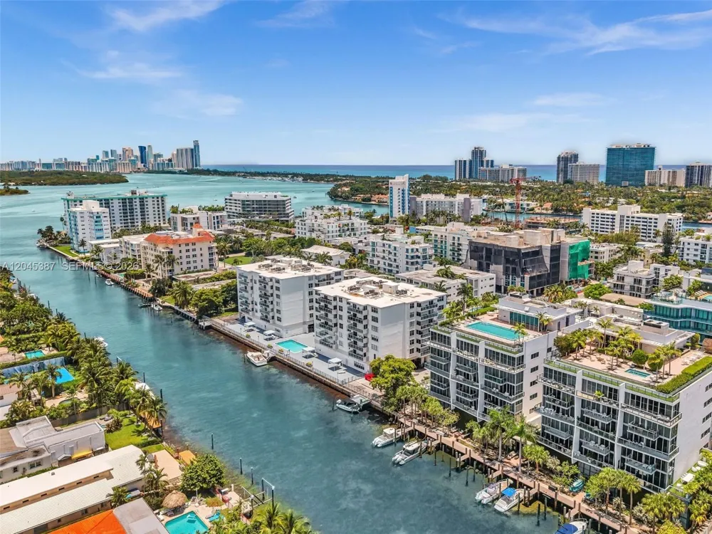 9940 W Bay Harbor Dr #3B-N Bay Harbor Islands, FL 33154