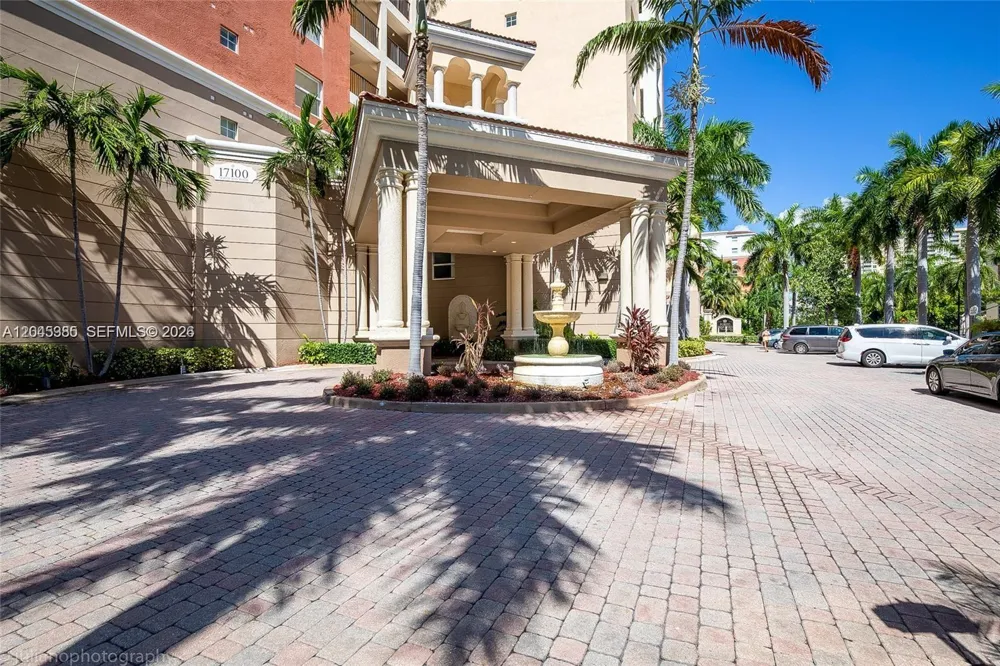 17150 Bay Rd #2222 Sunny Isles Beach, FL 33160