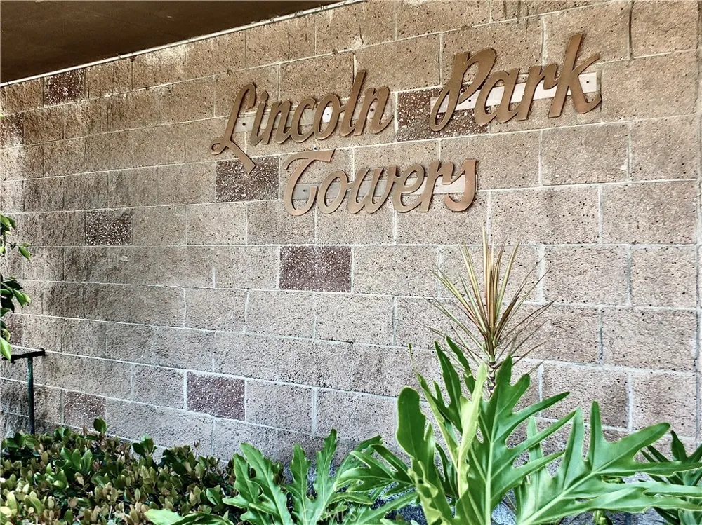 545 Chestnut Avenue #203 Long Beach, CA 90802