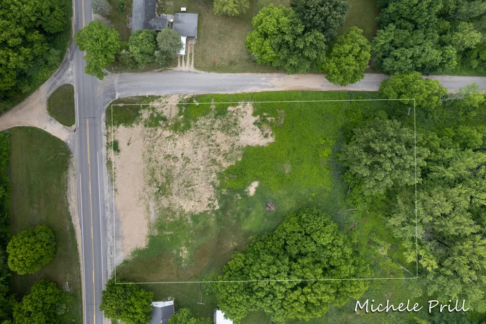 5819 Thornapple Lake Road Nashville, MI 49073