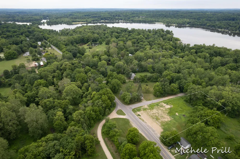 5819 Thornapple Lake Road Nashville, MI 49073