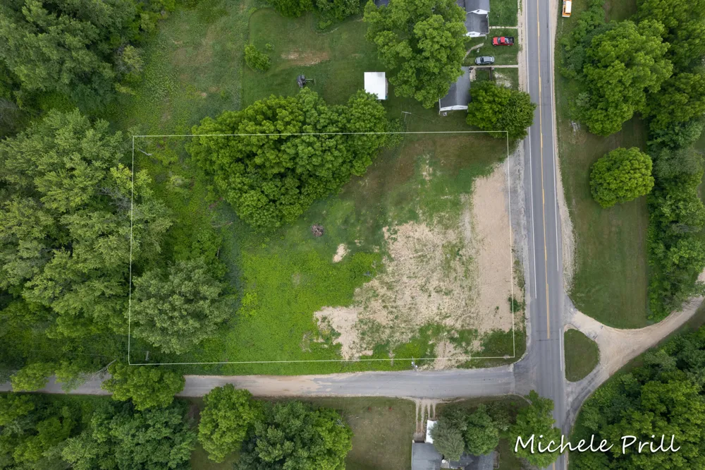 5819 Thornapple Lake Road Nashville, MI 49073