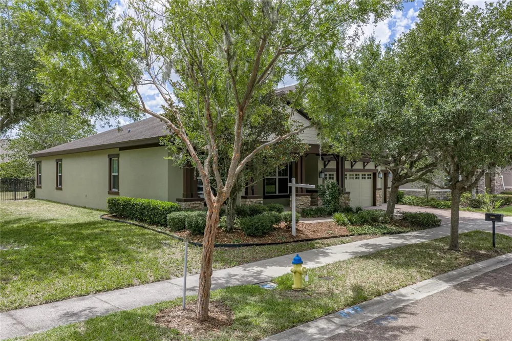 5904 SHELL RIDGE DRIVE Lithia, FL 33547