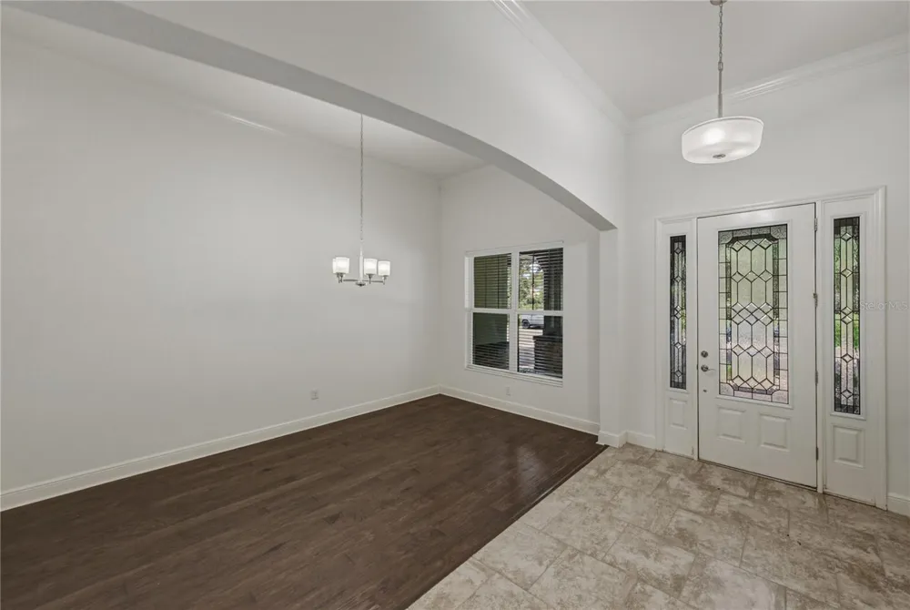 5904 SHELL RIDGE DRIVE Lithia, FL 33547