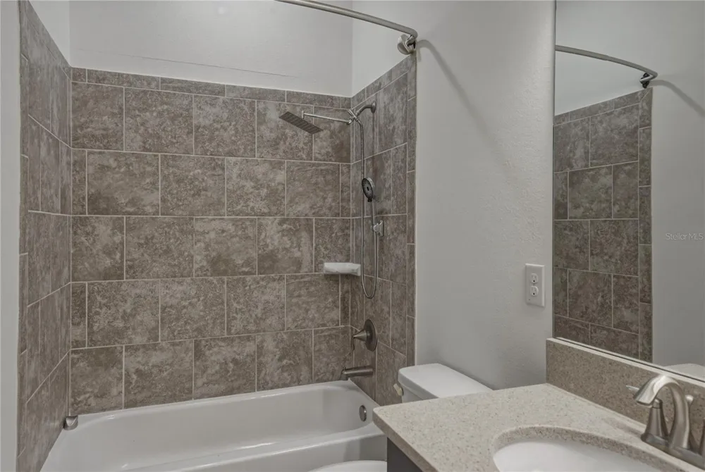 5904 SHELL RIDGE DRIVE Lithia, FL 33547