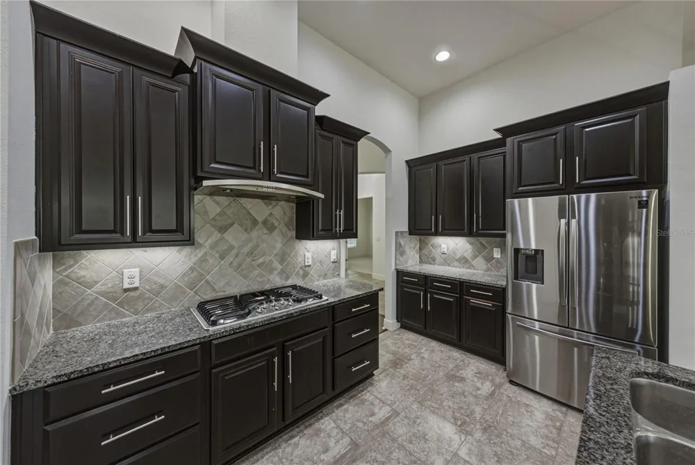 5904 SHELL RIDGE DRIVE Lithia, FL 33547