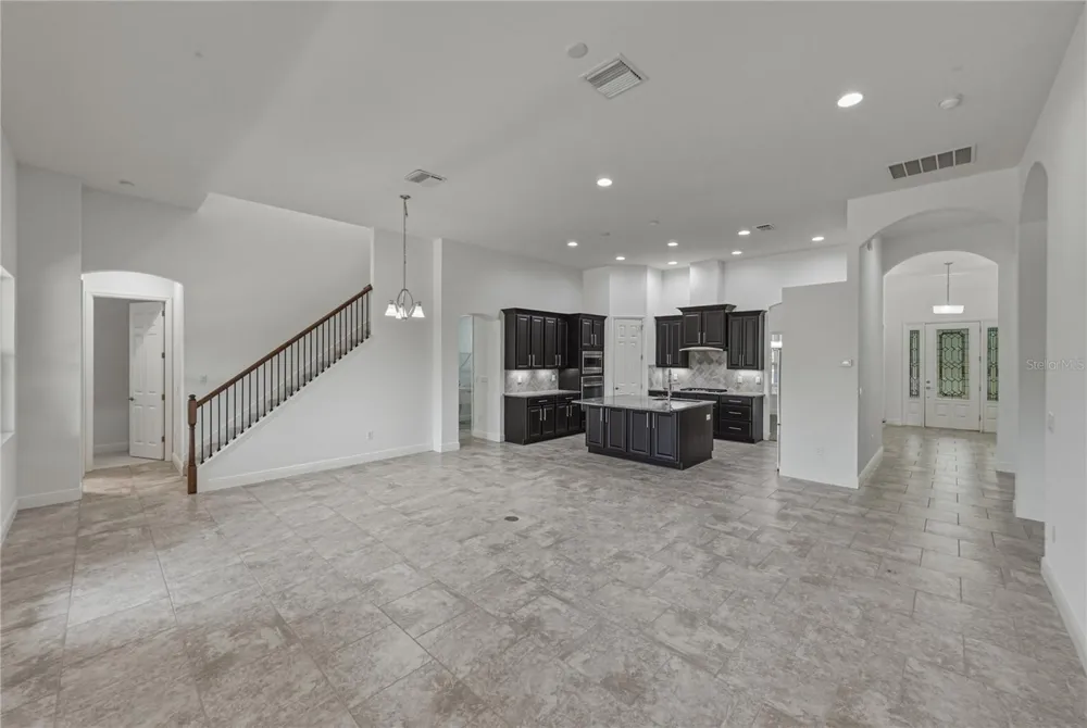 5904 SHELL RIDGE DRIVE Lithia, FL 33547