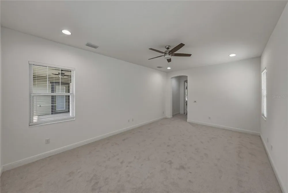 5904 SHELL RIDGE DRIVE Lithia, FL 33547
