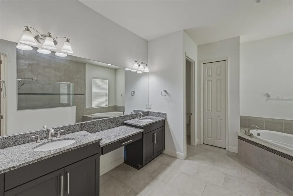 5904 SHELL RIDGE DRIVE Lithia, FL 33547