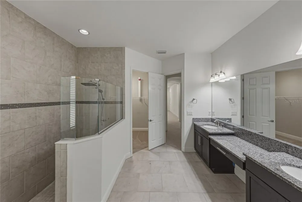 5904 SHELL RIDGE DRIVE Lithia, FL 33547
