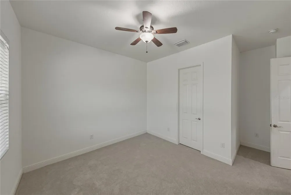 5904 SHELL RIDGE DRIVE Lithia, FL 33547