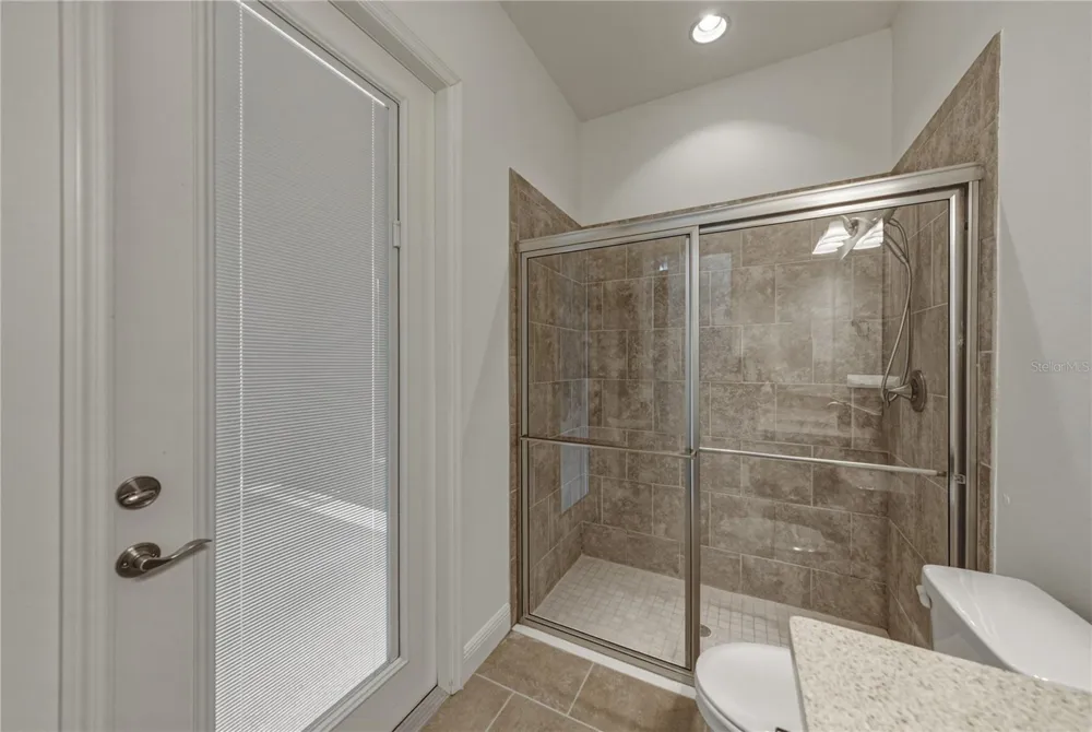 5904 SHELL RIDGE DRIVE Lithia, FL 33547