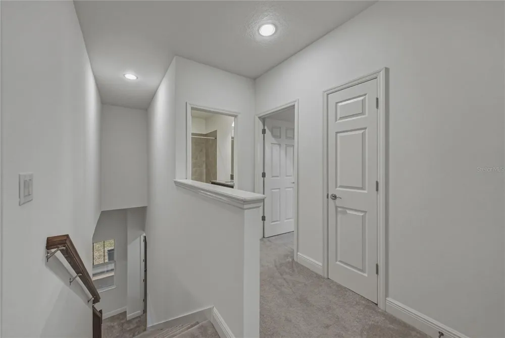 5904 SHELL RIDGE DRIVE Lithia, FL 33547