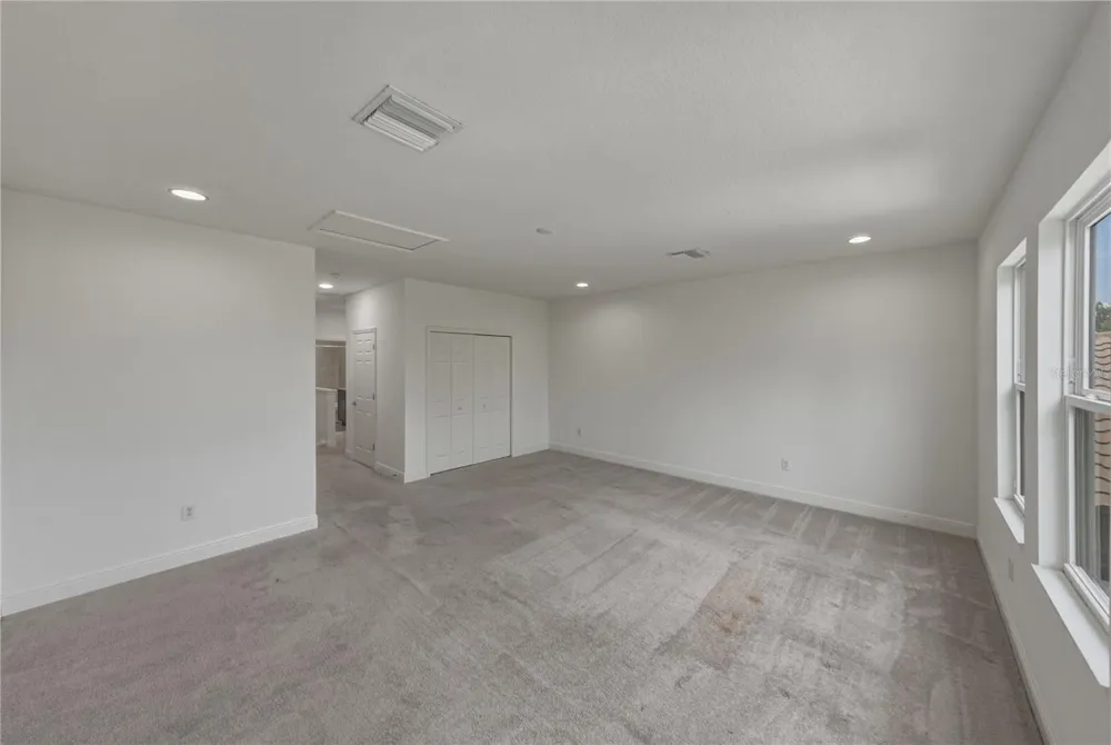 5904 SHELL RIDGE DRIVE Lithia, FL 33547