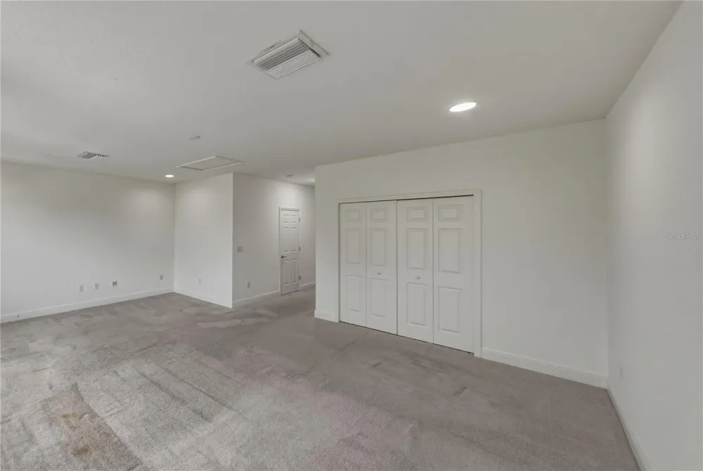 5904 SHELL RIDGE DRIVE Lithia, FL 33547