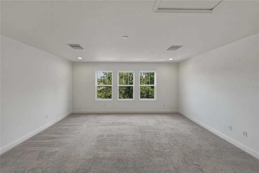 5904 SHELL RIDGE DRIVE Lithia, FL 33547