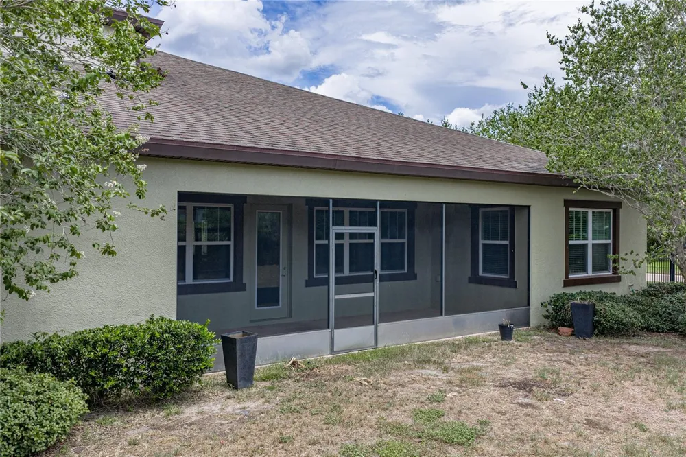 5904 SHELL RIDGE DRIVE Lithia, FL 33547