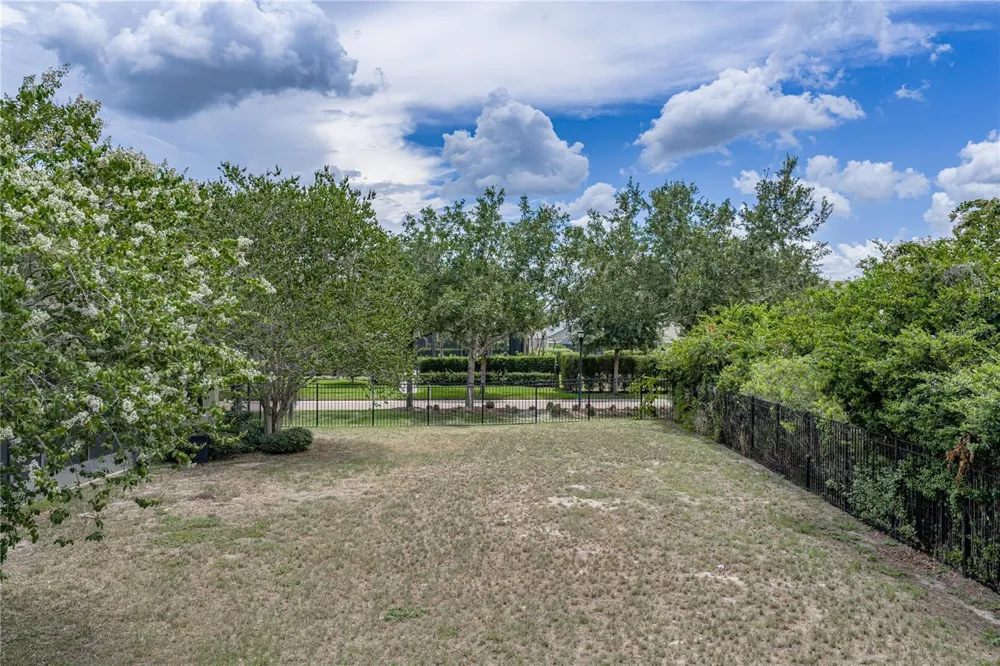 5904 SHELL RIDGE DRIVE Lithia, FL 33547