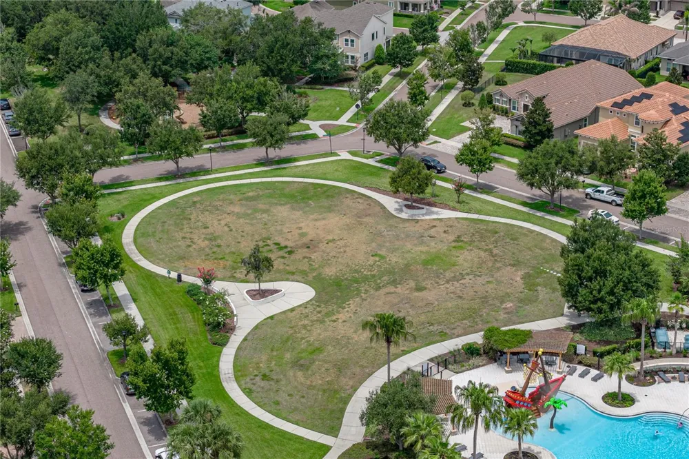 5904 SHELL RIDGE DRIVE Lithia, FL 33547