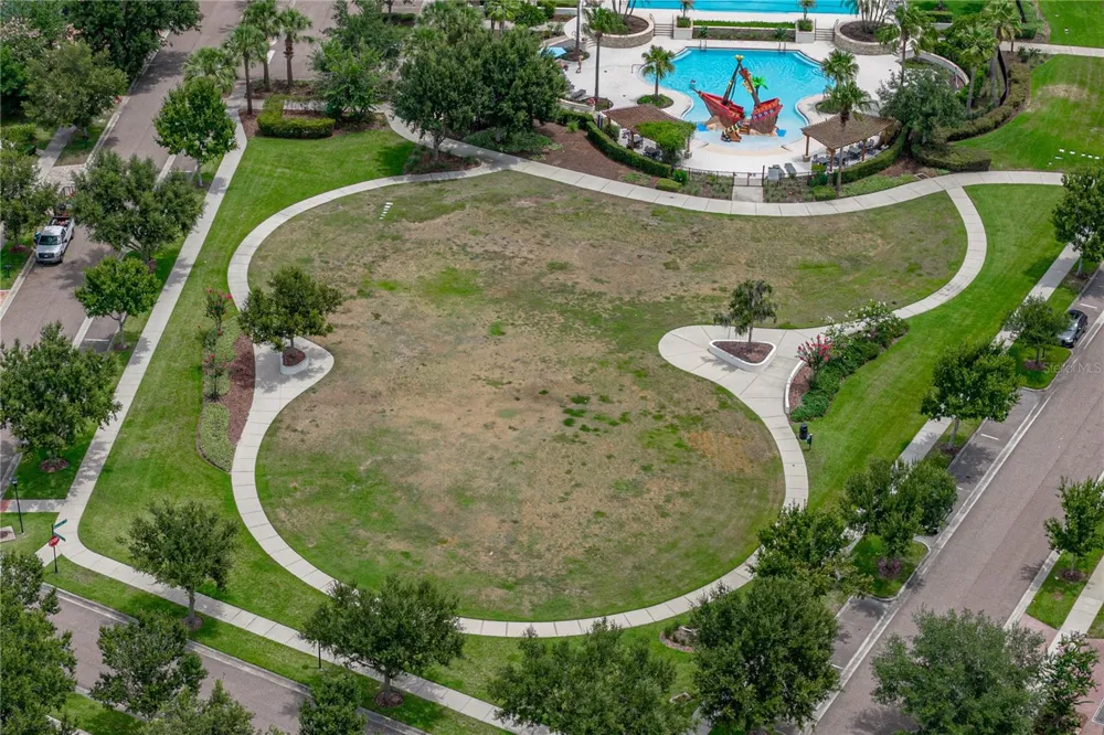 5904 SHELL RIDGE DRIVE Lithia, FL 33547