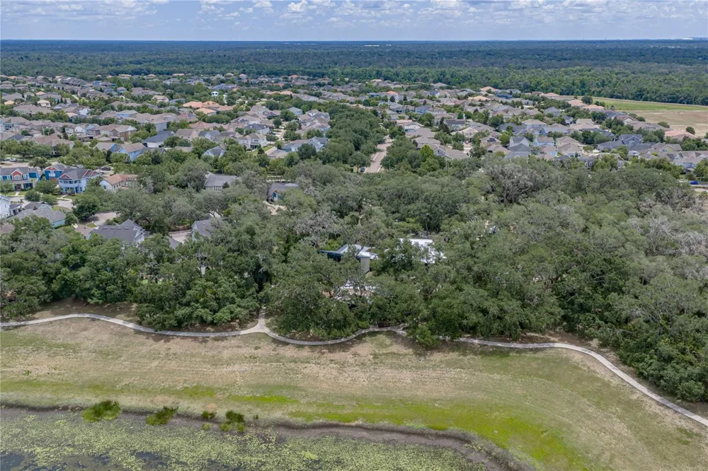 5904 SHELL RIDGE DRIVE Lithia, FL 33547