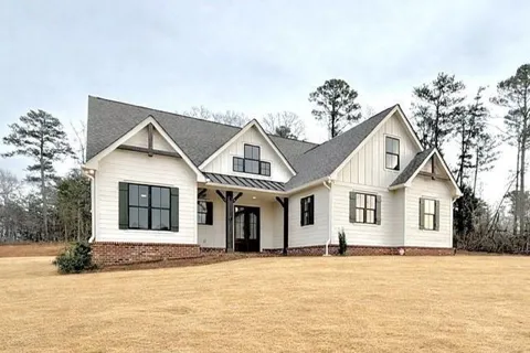 122 PALISADE DRIVE