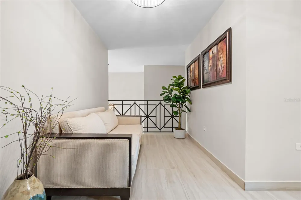 6690 Rd. ROYAL PALM COND. #D-101 Vega Alta, PR 00692