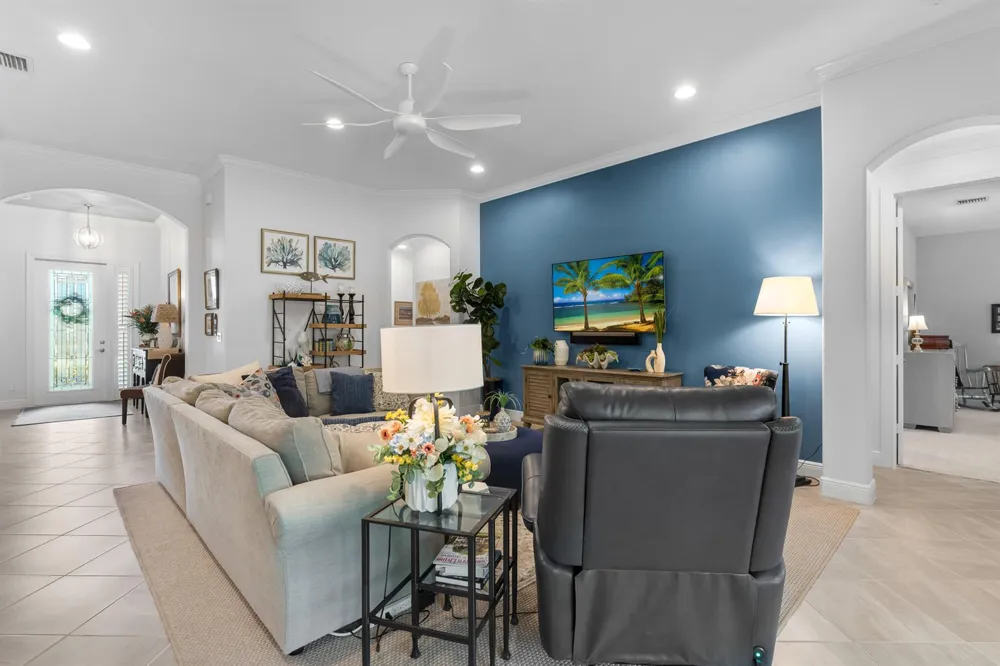 1573 Segovia Circle Vero Beach, FL 32966