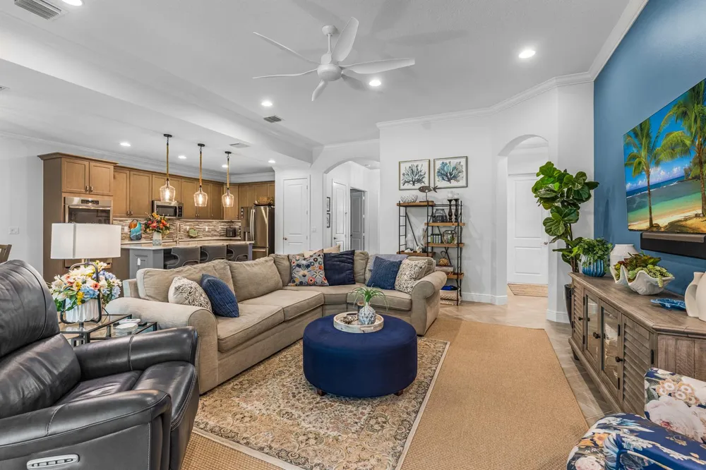 1573 Segovia Circle Vero Beach, FL 32966