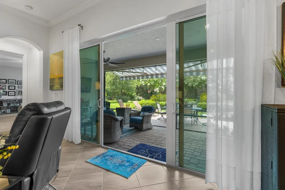 1573 Segovia Circle Vero Beach, FL 32966