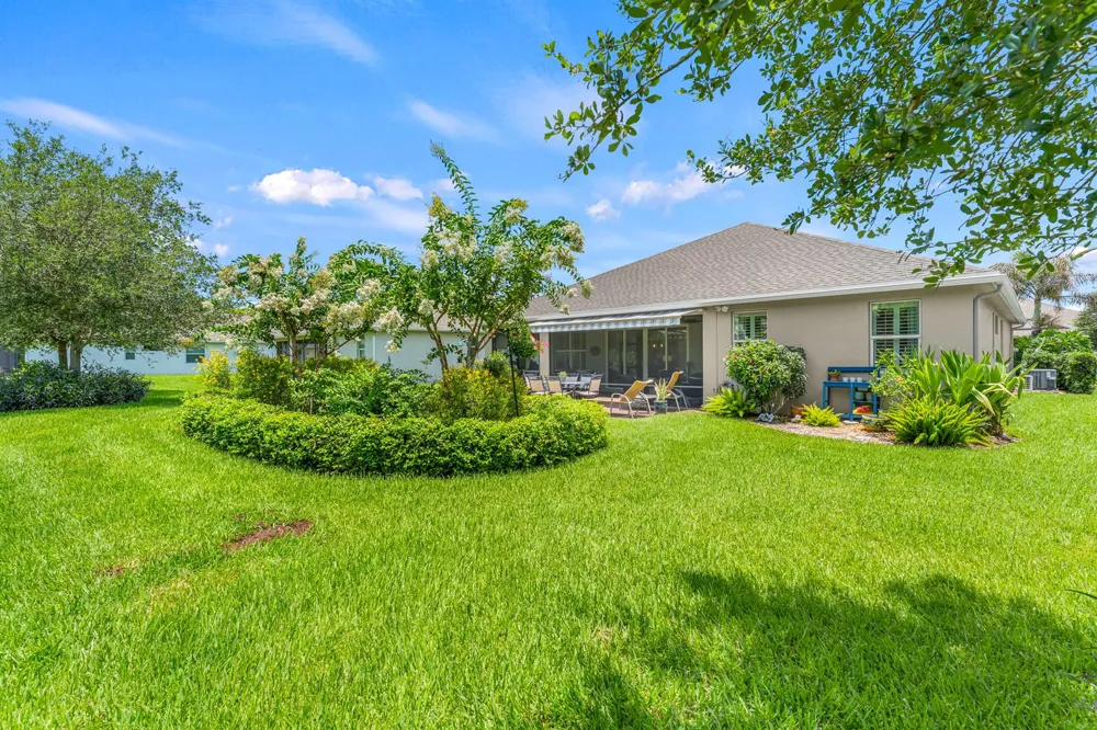 1573 Segovia Circle Vero Beach, FL 32966