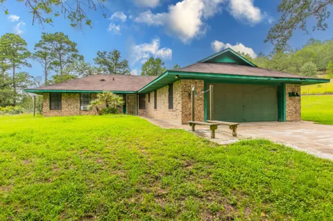 136 Redbird Lane