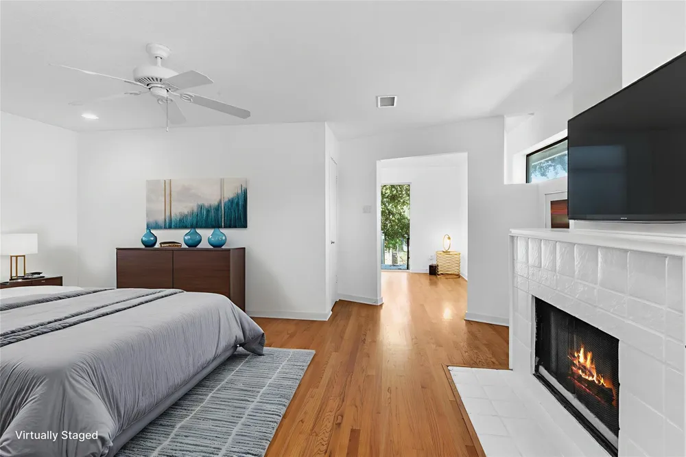 67 Harbor Lane Kemah, TX 77565