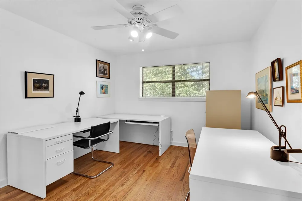 67 Harbor Lane Kemah, TX 77565