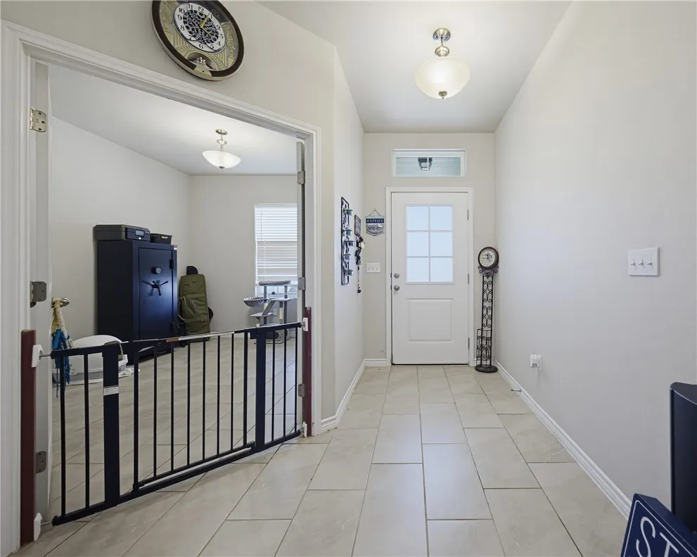 1926 Shellbank Avenue Aransas Pass, TX 78336