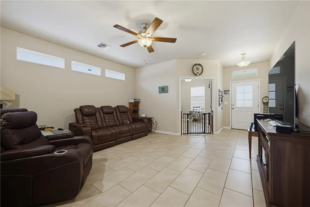 1926 Shellbank Avenue Aransas Pass, TX 78336