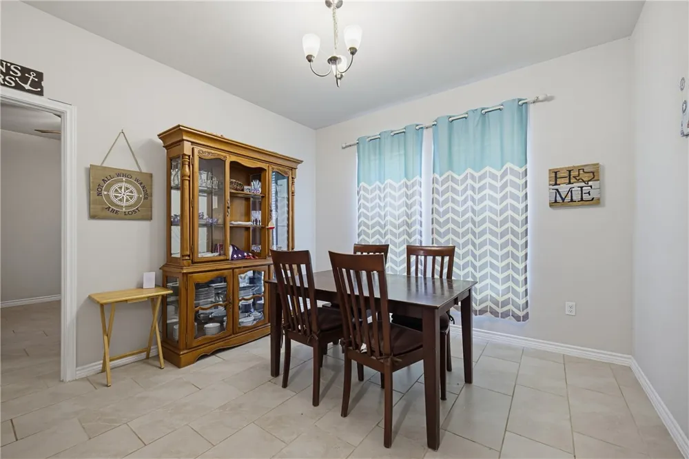 1926 Shellbank Avenue Aransas Pass, TX 78336