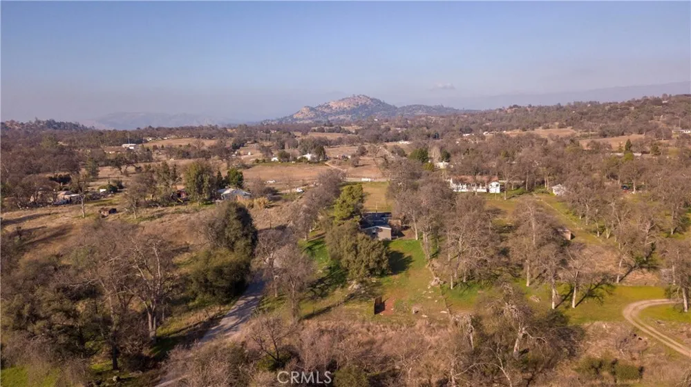 33831 Medford Auberry, CA 93602
