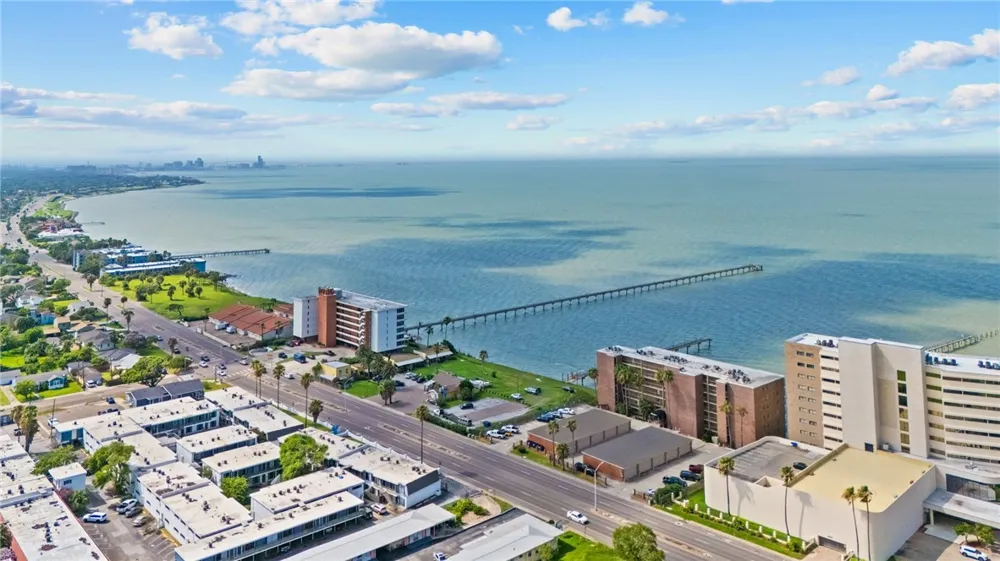 4334 Ocean Drive #704 Corpus Christi, TX 78412