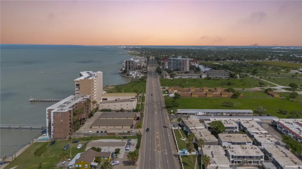 4334 Ocean Drive #704 Corpus Christi, TX 78412