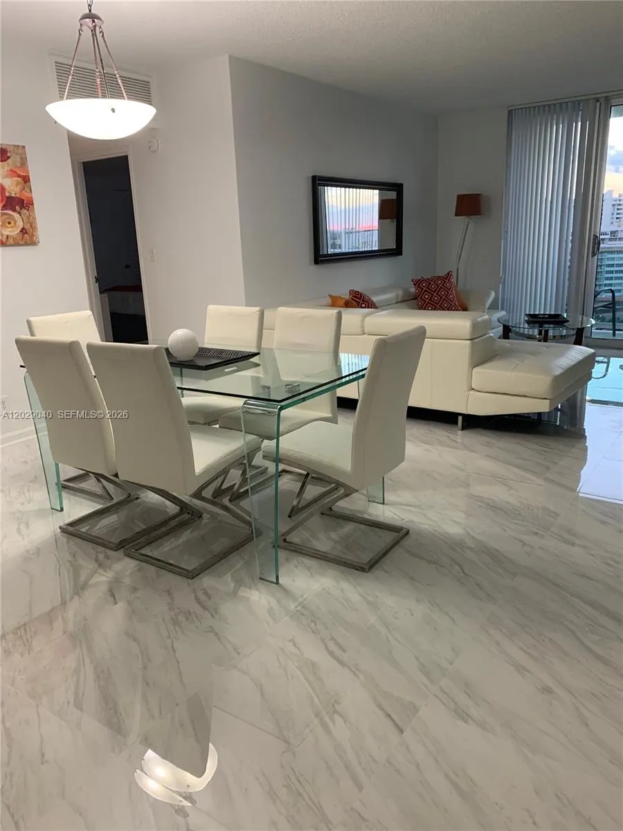 3901 S Ocean Dr #12V Hollywood, FL 33019