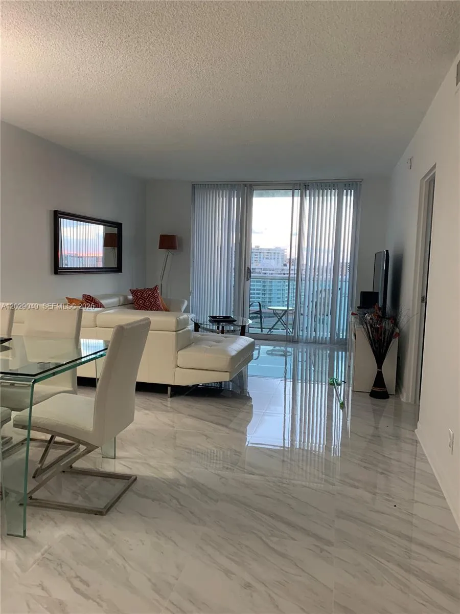 3901 S Ocean Dr #12V Hollywood, FL 33019