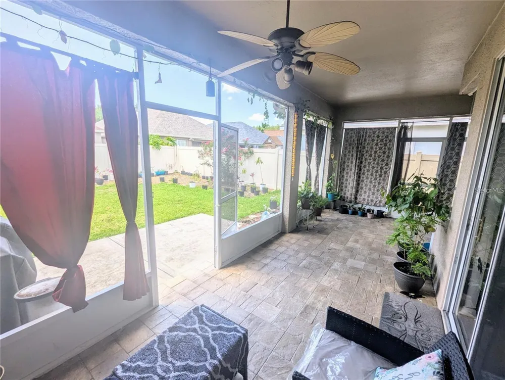 11236 BLACKSMITH DRIVE Tampa, FL 33626