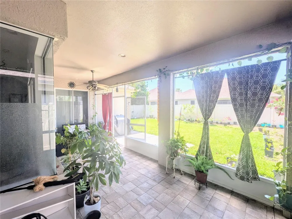 11236 BLACKSMITH DRIVE Tampa, FL 33626