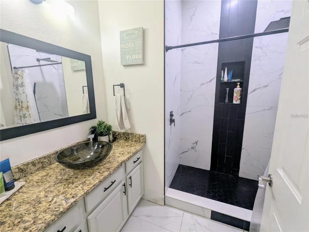 11236 BLACKSMITH DRIVE Tampa, FL 33626