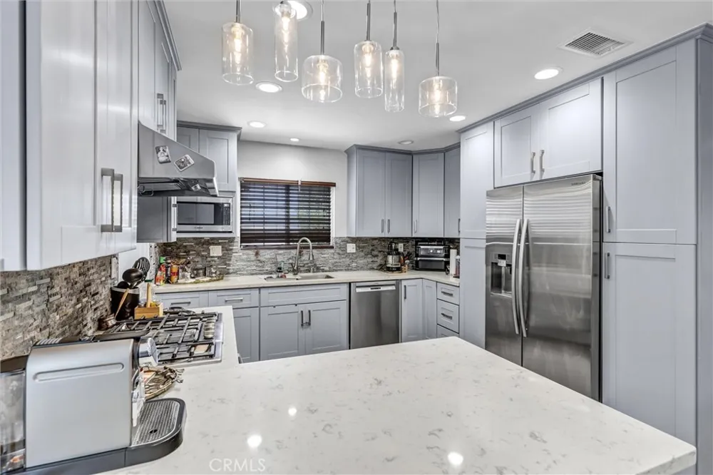 3078 Trinity Costa Mesa, CA 92626