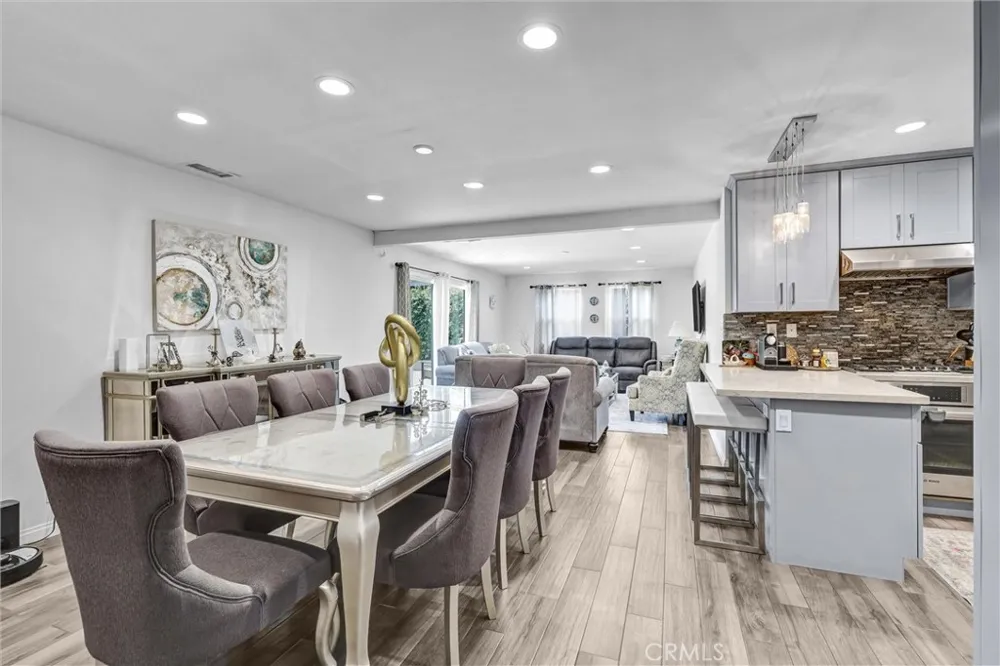 3078 Trinity Costa Mesa, CA 92626