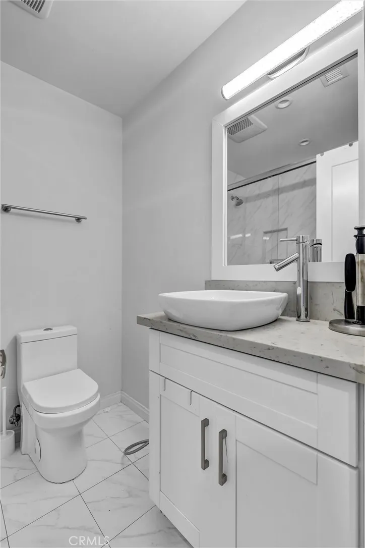 3078 Trinity Costa Mesa, CA 92626