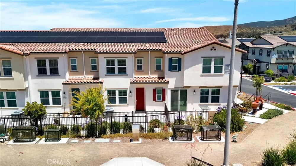 10765 Graphite St Spring Valley, CA 91977
