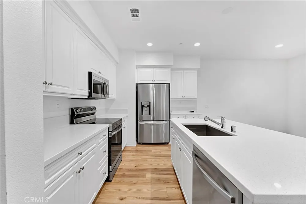 10765 Graphite St Spring Valley, CA 91977